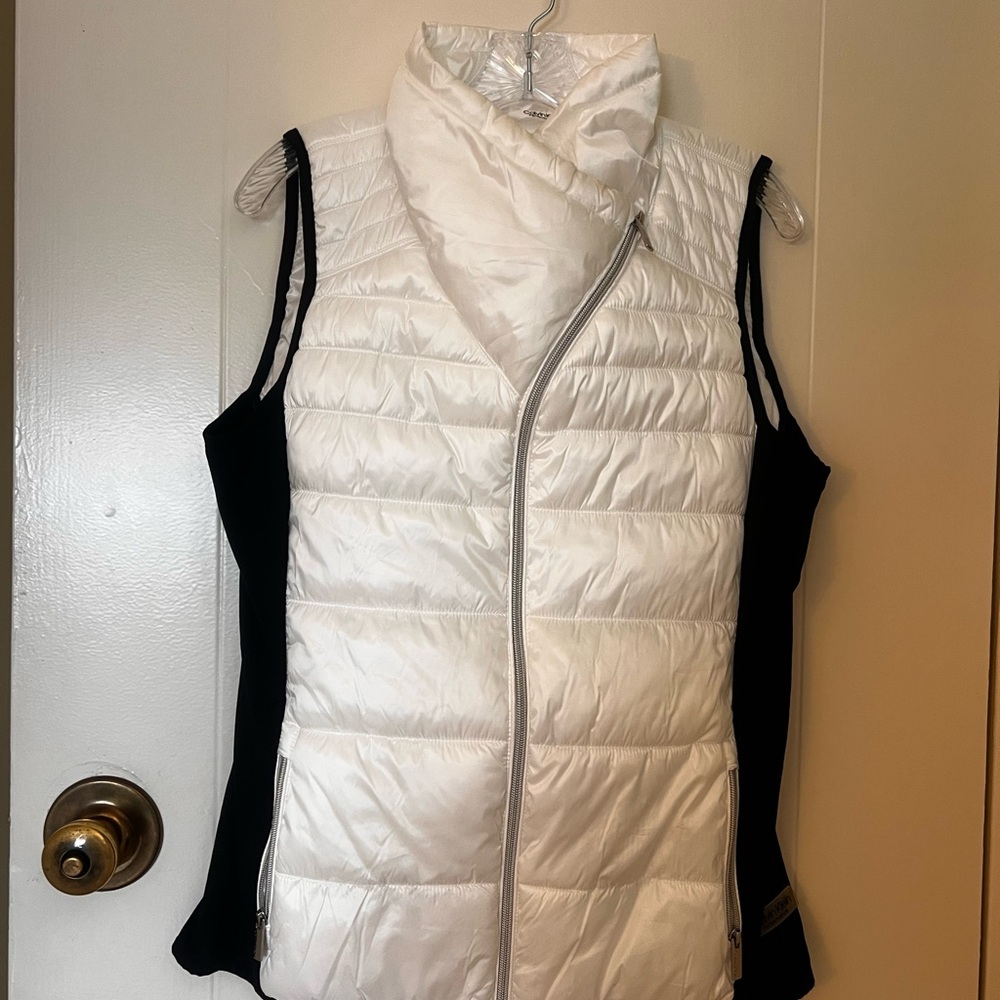 Calvin Klein White and Black Puffer Vest